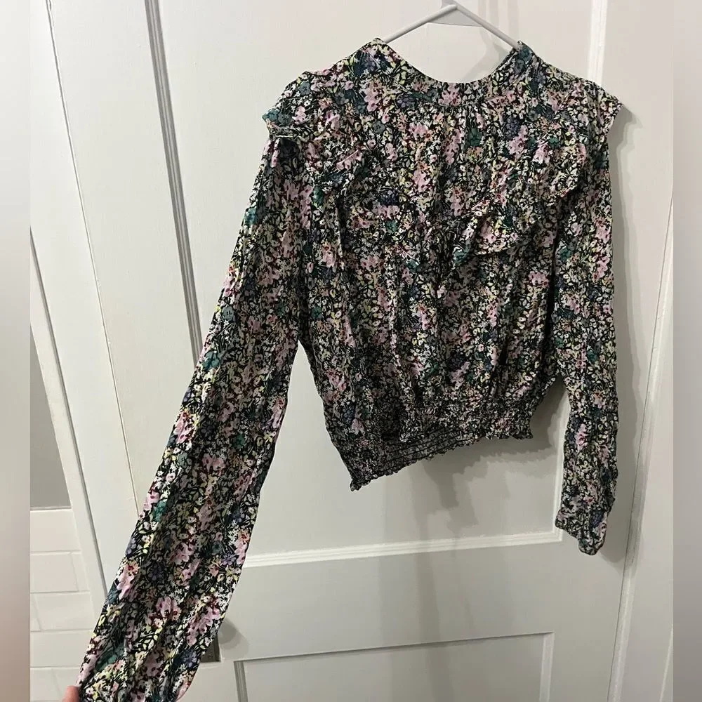 Wild fable floral blouse - Picture 2 of 4